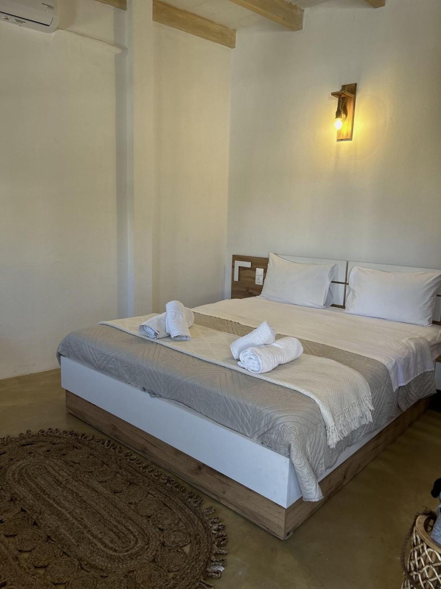 קמילרי Sonia'S Luxury Apartment With Jacuzzi מראה חיצוני תמונה